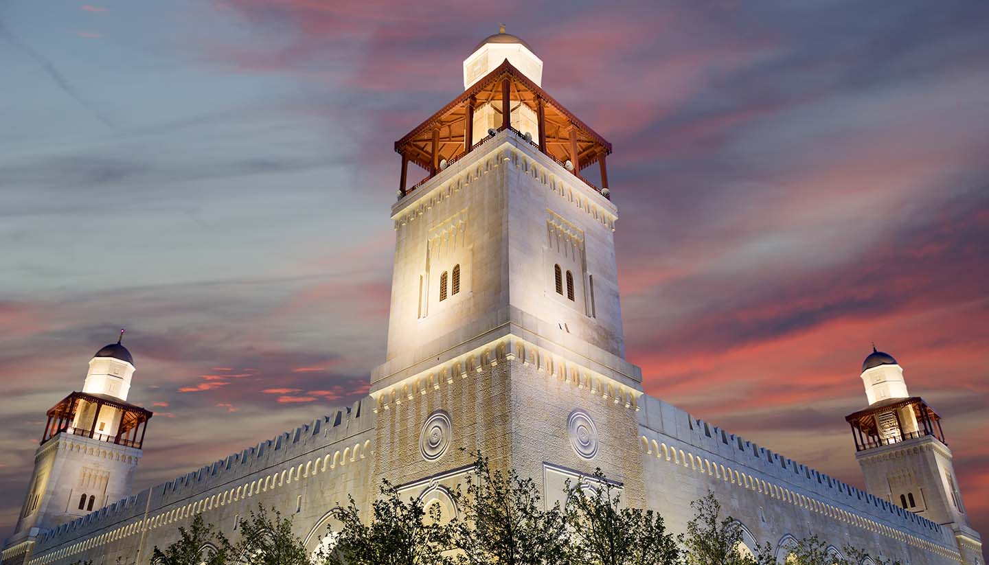 Jordanien - King Hussein Bin Talal mosque in Amman (at night), Jordan