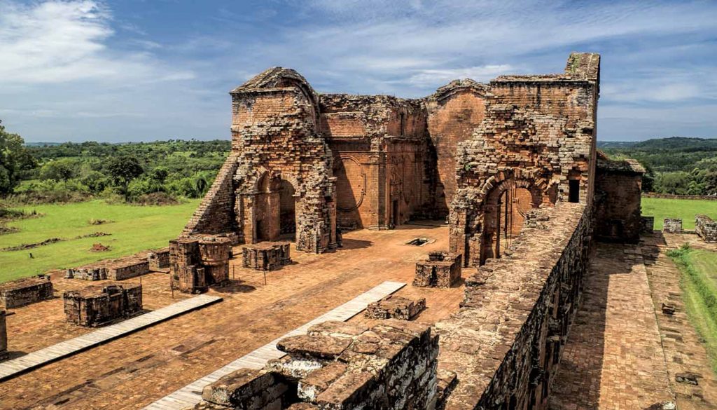 Paraguay - Encarnacion and jesuit ruins in Paraguay