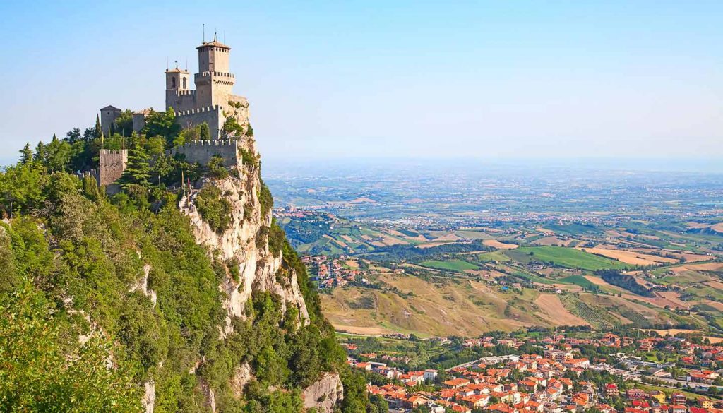 San Marino - Think-SanMarino-466169226-swisshippo-copy