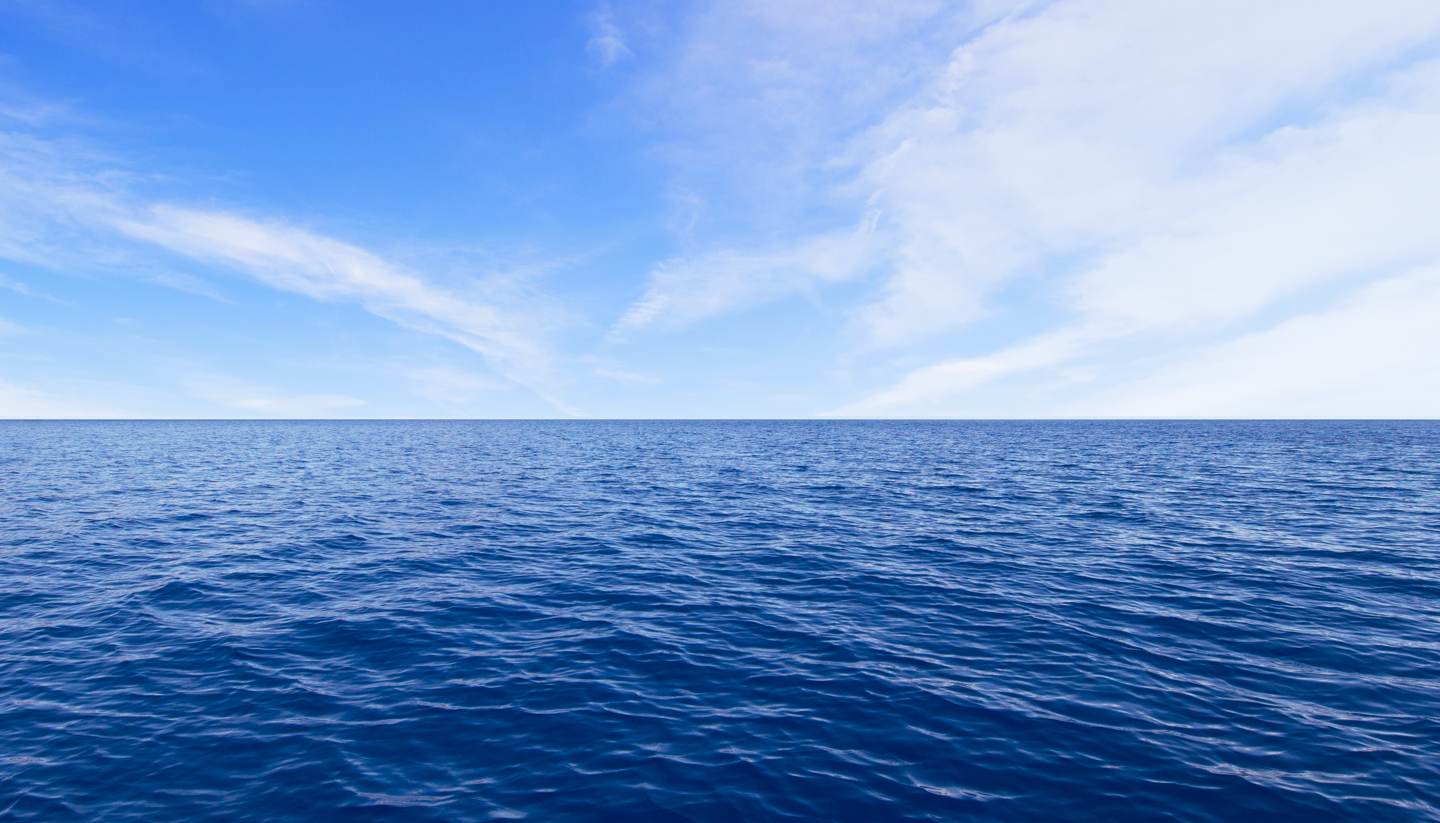 Tuvalu - shu-Ocean-Sky-304259267-TouchingPixel-copy