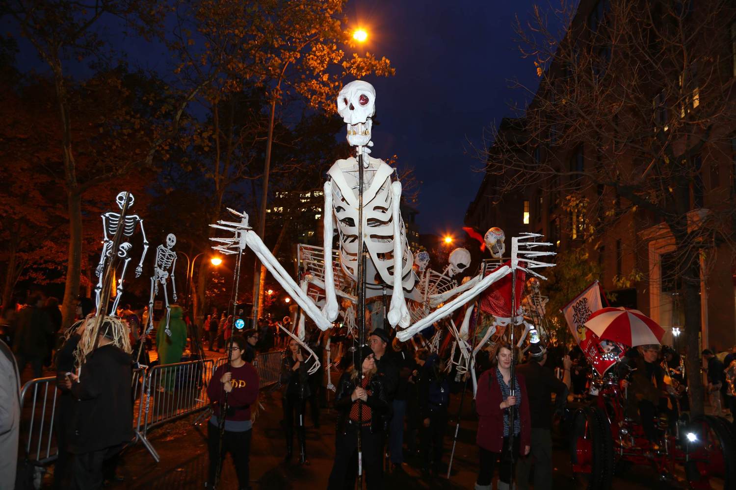 Erleben Sie die Village Halloween Parade